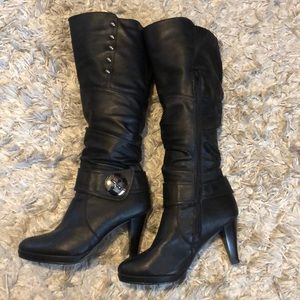 Black Reneeze boots